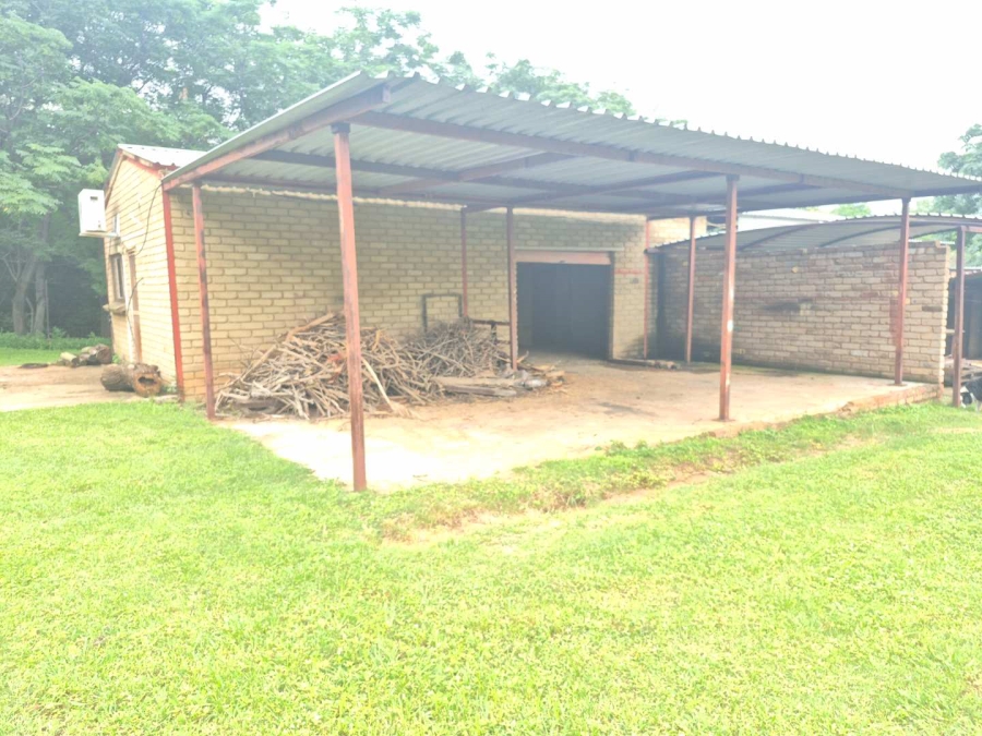 10 Bedroom Property for Sale in Mooinooi North West